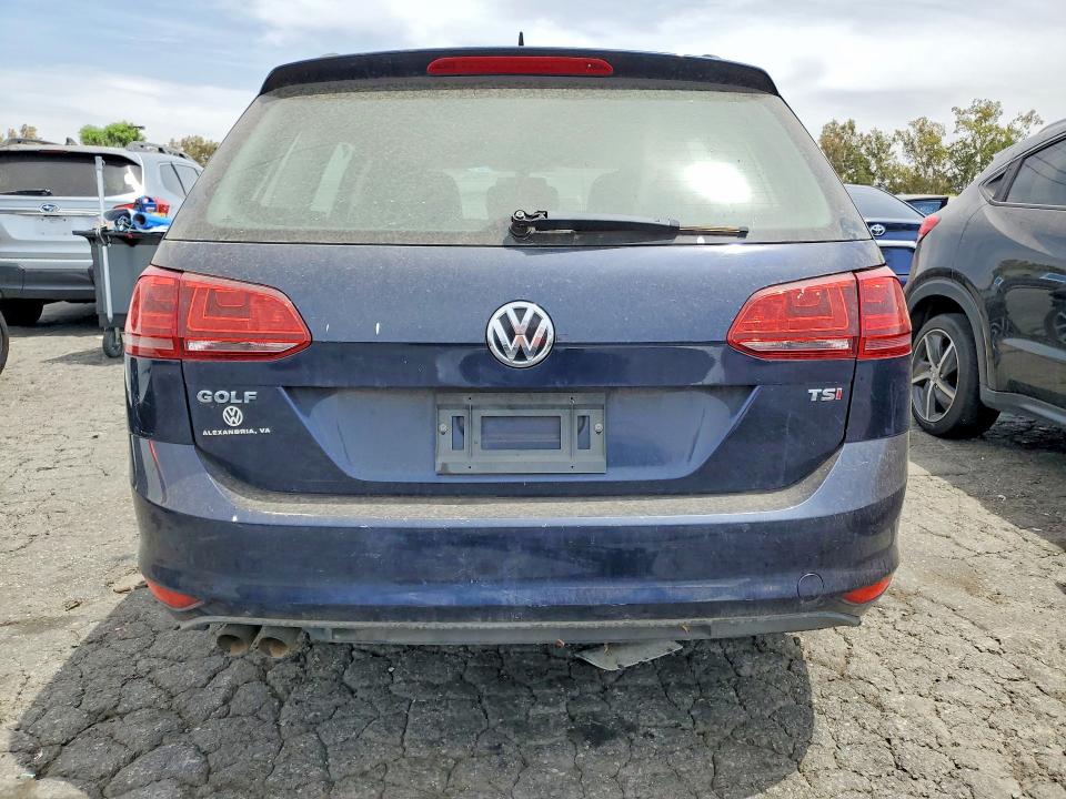 Photo 6 from auction – 2016 VOLKSWAGEN GOLF SPORTWAGEN with VIN 3VWC17AU8GM519645
