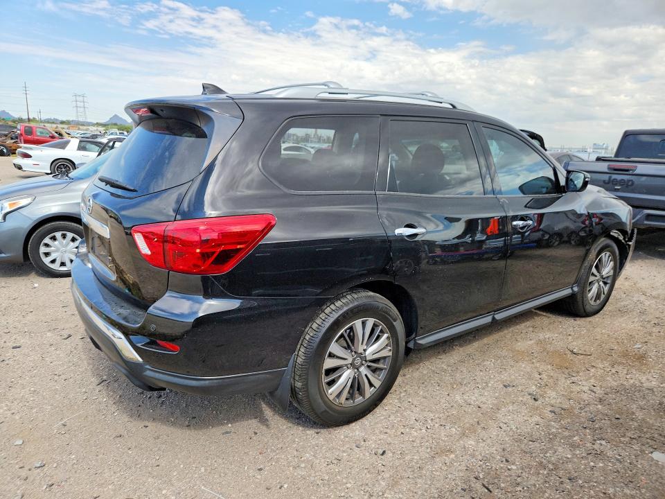 Photo 3 from auction – 2019 NISSAN PATHFINDER with VIN 5N1DR2MN2KC637395
