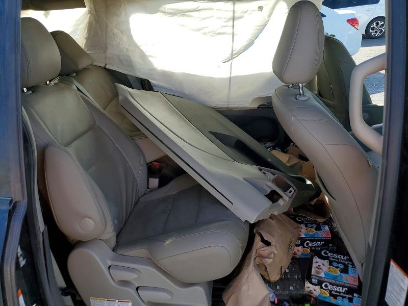 Photo 11 from auction – 2015 TOYOTA SIENNA with VIN 5TDYK3DC5FS649088