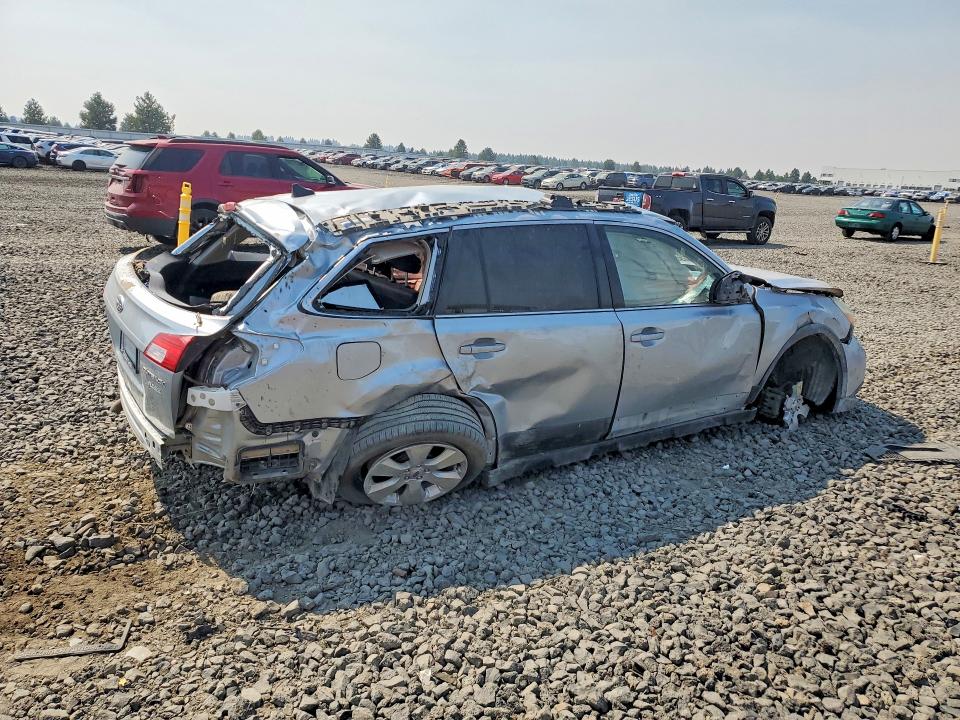 Photo 3 from auction – 2012 SUBARU OUTBACK with VIN 4S4BRBKC8C3239361