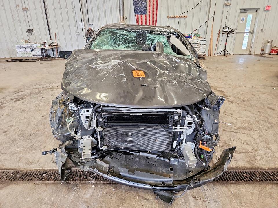 Photo 5 from auction – 2017 CHRYSLER 200 with VIN 1C3CCCFB8HN501347