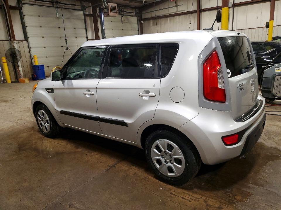 Photo 2 from auction – 2012 KIA SOUL with VIN KNDJT2A52C7435812