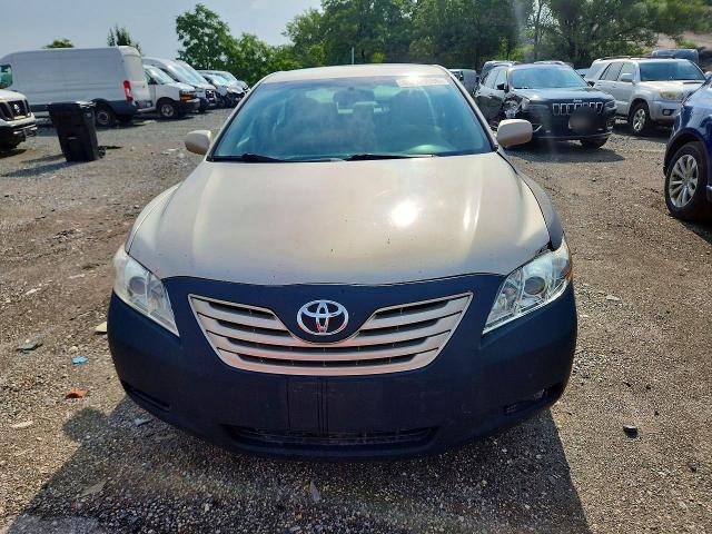 Photo 5 from auction – 2009 TOYOTA CAMRY with VIN 4T1BE46K49U837572