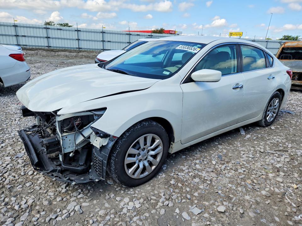 NISSAN ALTIMA 2016 with VIN 1N4AL3AP2GC135956 - Photo from auction