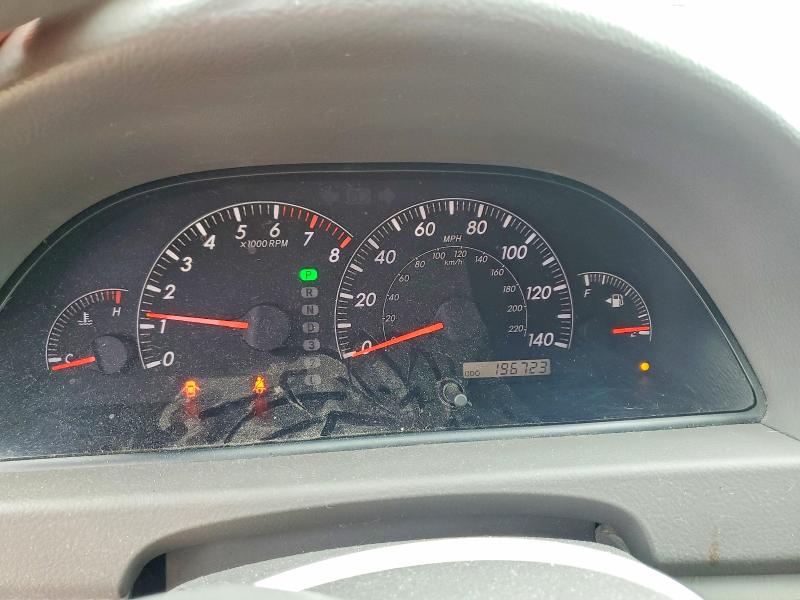 Photo 9 from auction – 2005 TOYOTA CAMRY with VIN 4T1BE32K15U532976