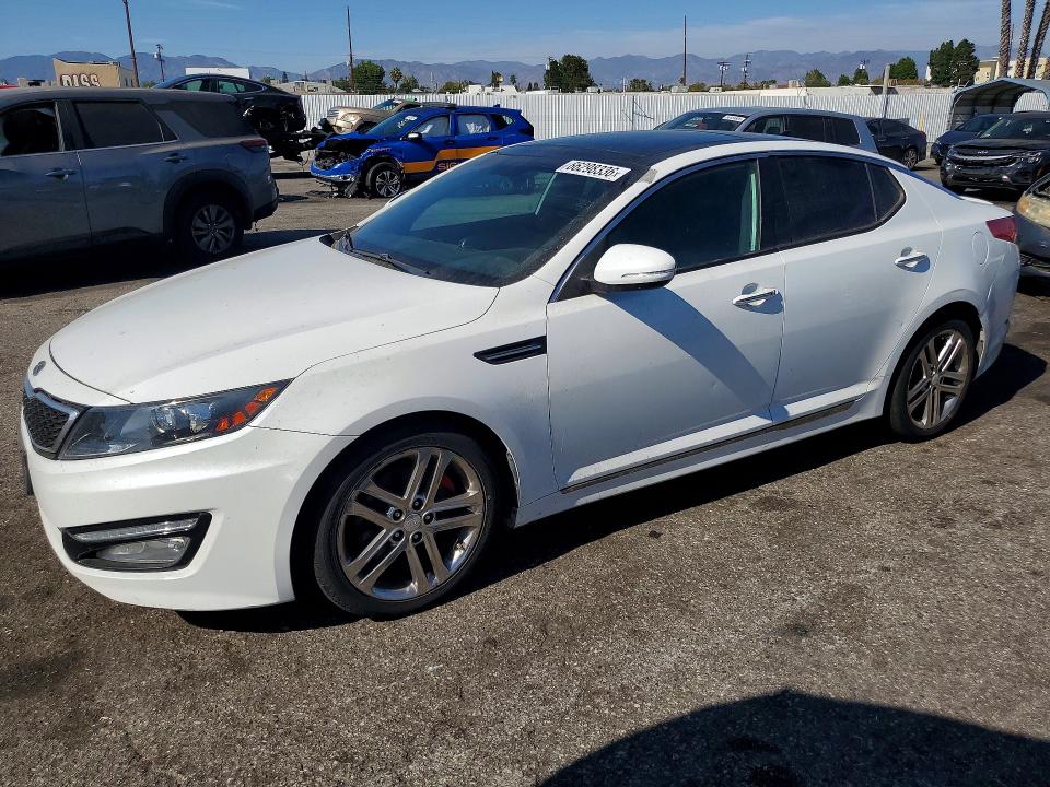 KIA OPTIMA 2013 with VIN 5XXGR4A62DG179810 - Photo from auction