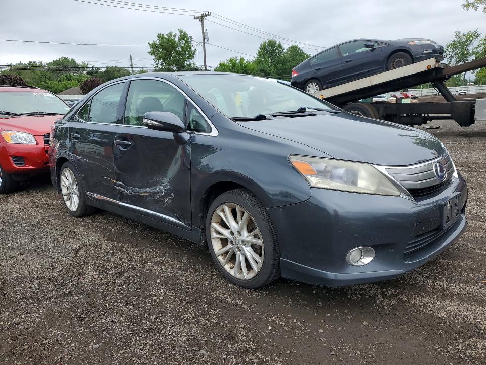 Photo 4 from auction – 2010 LEXUS HS with VIN JTHBB1BA7A2037999