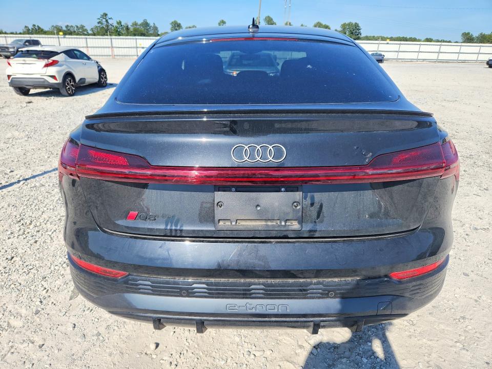 Фото 6 с аукциона – 2024 AUDI Q8 E-TRON с VIN WA1CABGE9RB017589