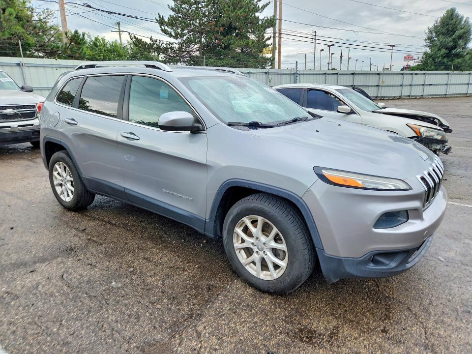 Photo 4 from auction – 2014 JEEP CHEROKEE with VIN 1C4PJMCBXEW220038