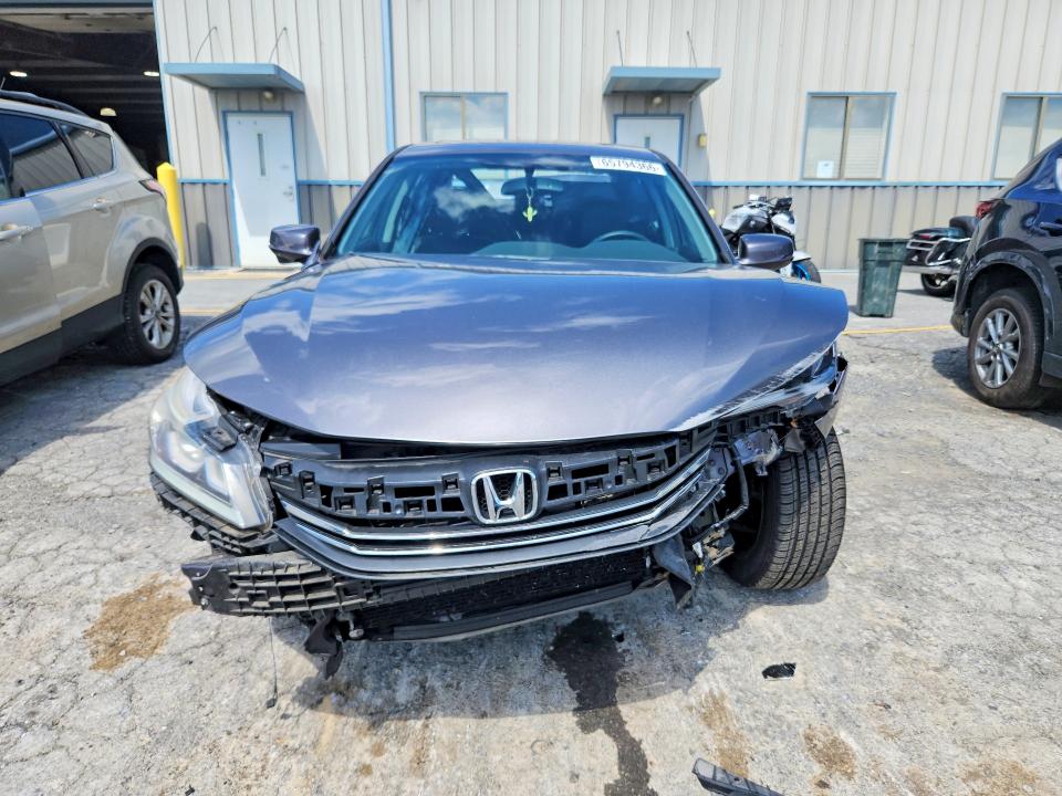 Photo 5 from auction – 2016 HONDA ACCORD with VIN 1HGCR2F8XGA014005