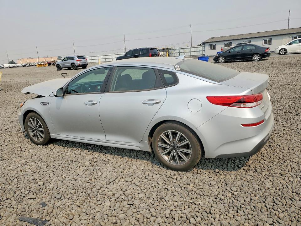 Photo 2 from auction – 2019 KIA OPTIMA with VIN 5XXGT4L30KG355108