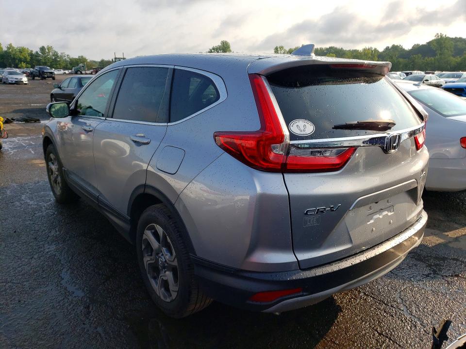 Photo 2 from auction – 2019 HONDA CR-V with VIN 2HKRW2H59KH633152