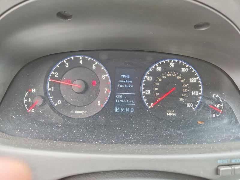 Zdjęcie 9 z aukcji – 2011 HYUNDAI AZERA z VIN KMHFC4DD1BA539077