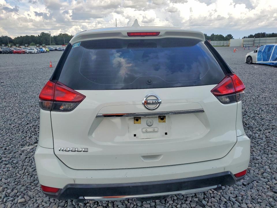 Photo 6 from auction – 2017 NISSAN ROGUE with VIN KNMAT2MT0HP532279