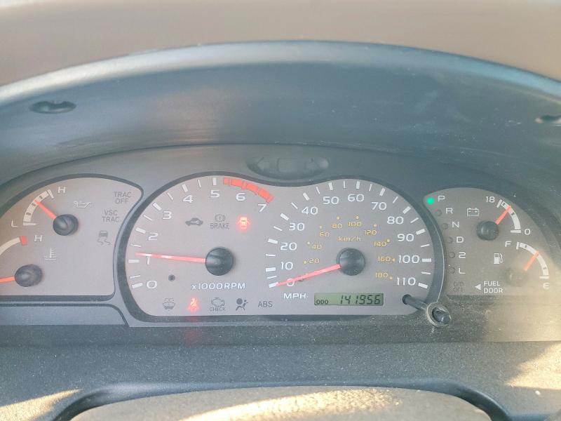 Photo 9 from auction – 2002 TOYOTA SEQUOIA with VIN 5TDZT38A92S086857