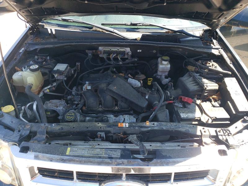 Photo 11 from auction – 2008 FORD ESCAPE with VIN 1FMCU94128KE00243