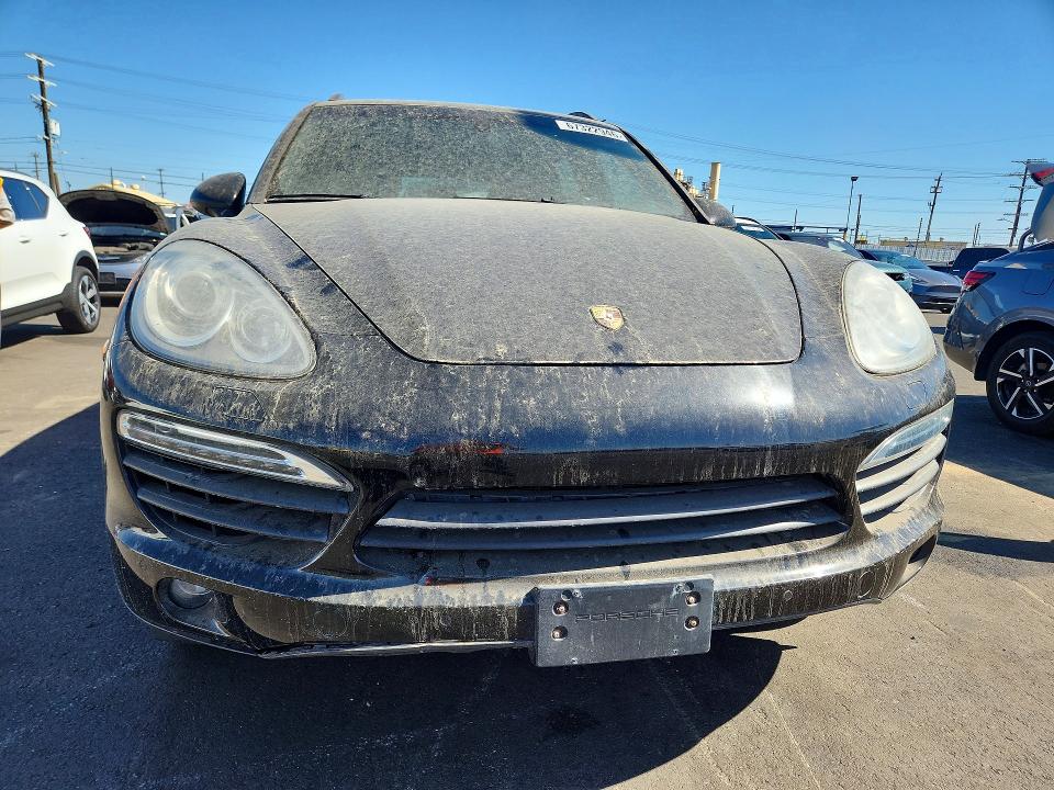 Photo 5 from auction – 2014 PORSCHE CAYENNE with VIN WP1AE2A24ELA50535