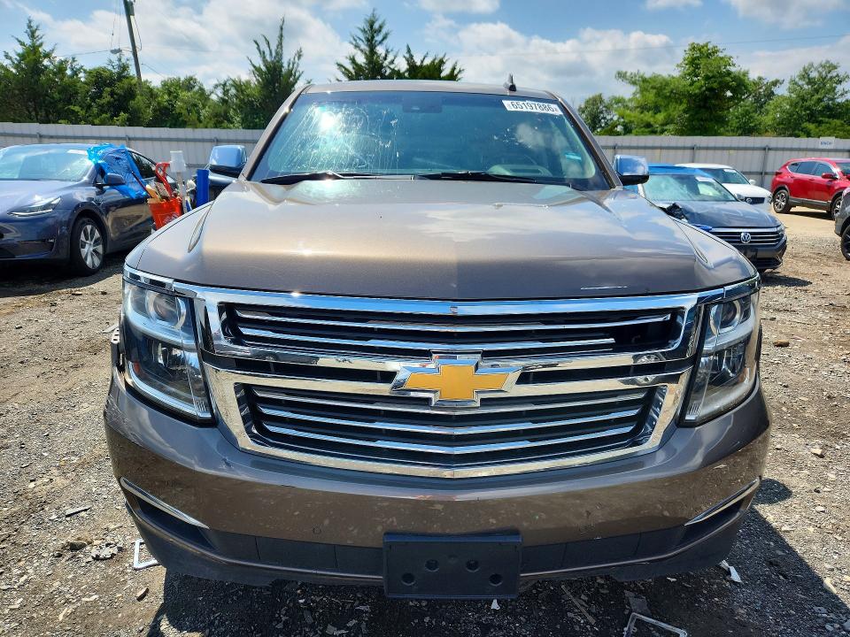 Photo 5 from auction – 2016 CHEVROLET SUBURBAN with VIN 1GNSKJKC3GR130013