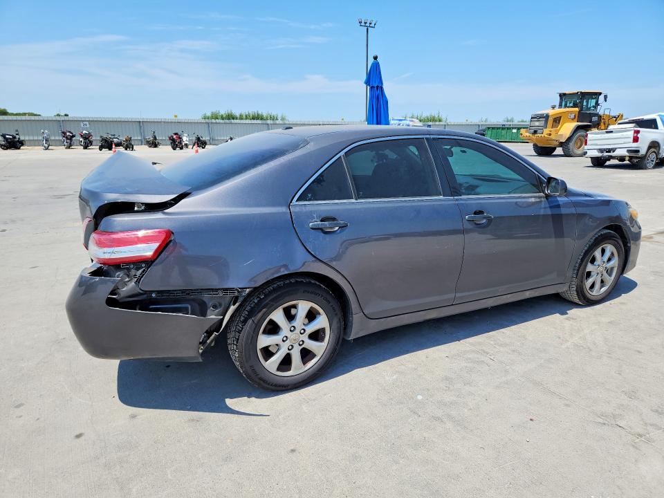 Photo 3 from auction – 2011 TOYOTA CAMRY with VIN 4T4BF3EK2BR183062