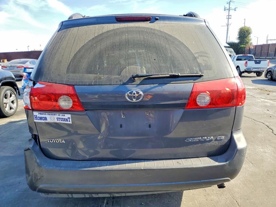 Photo 6 from auction – 2006 TOYOTA SIENNA with VIN 5TDZA23C06S509694