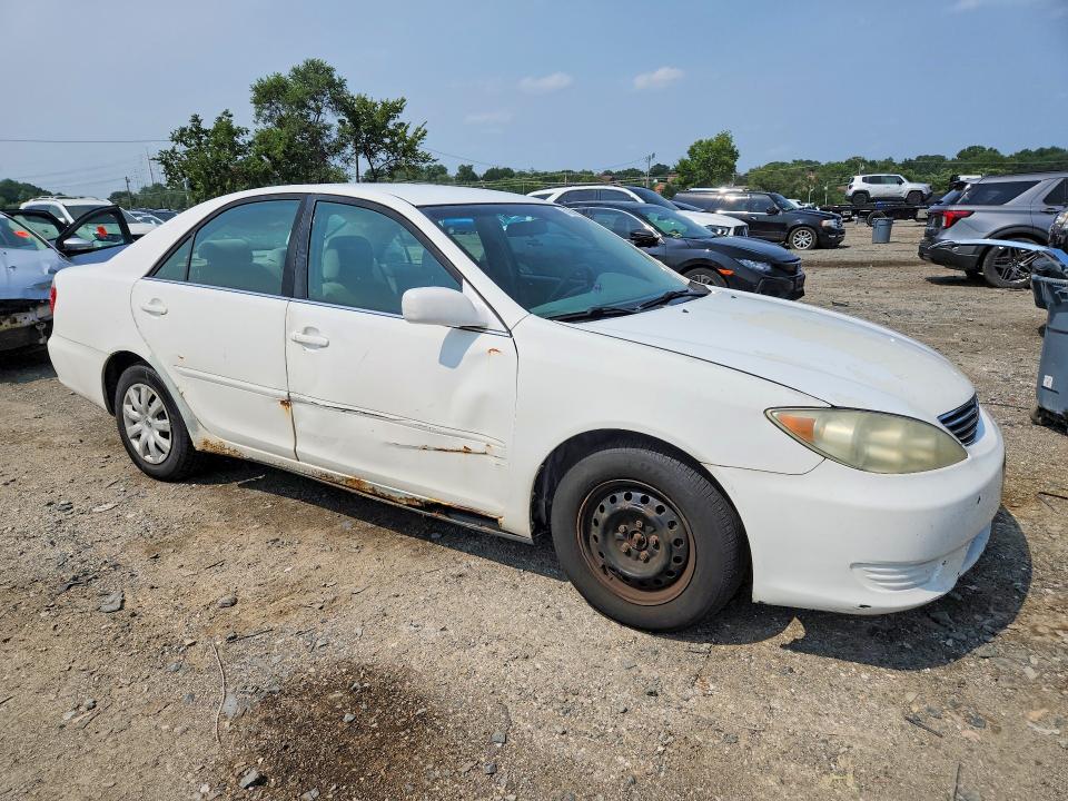 Photo 4 from auction – 2006 TOYOTA CAMRY with VIN 4T1BE32K16U690221