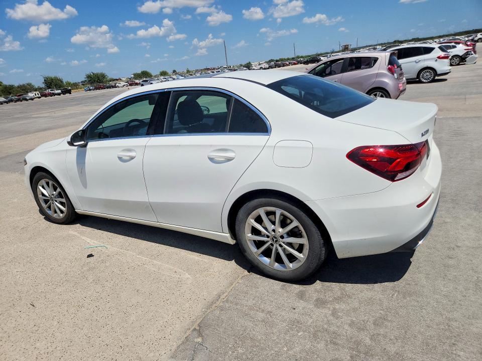 Photo 2 from auction – 2019 MERCEDES-BENZ A with VIN WDD3G4EB3KW024258