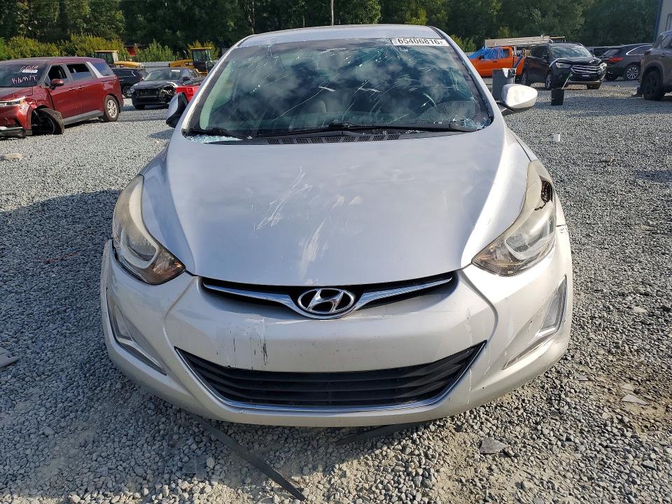 Photo 5 from auction – 2016 HYUNDAI ELANTRA with VIN 5NPDH4AEXGH656179