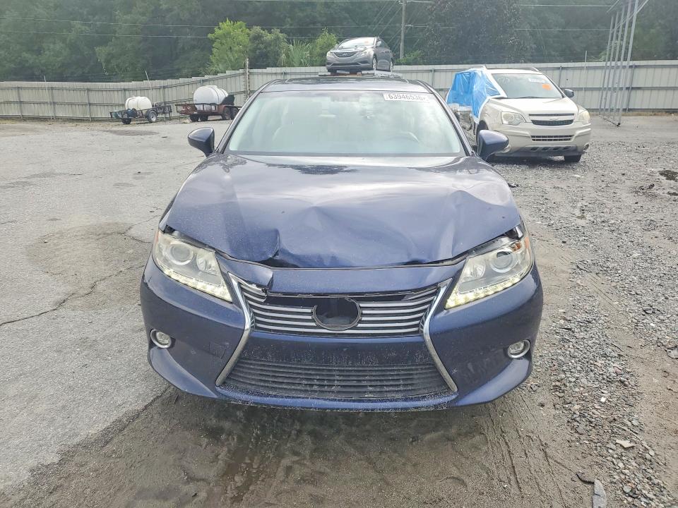 Foto 5 de la subasta – 2015 LEXUS ES con VIN JTHBK1GG6F2168572