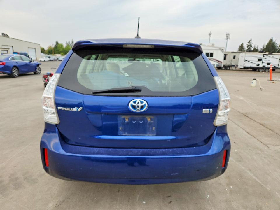Photo 6 from auction – 2014 TOYOTA PRIUS V with VIN JTDZN3EU6E3332293
