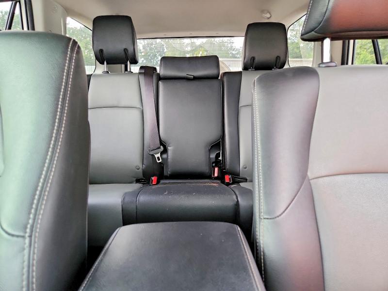 Photo 10 from auction – 2019 TOYOTA 4RUNNER with VIN JTEBU5JR1K5735014