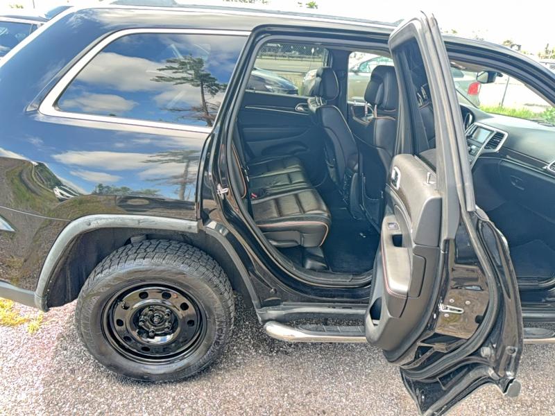 Photo 6 from auction – 2011 JEEP GRAND CHEROKEE with VIN 1J4RR4GG8BC647877