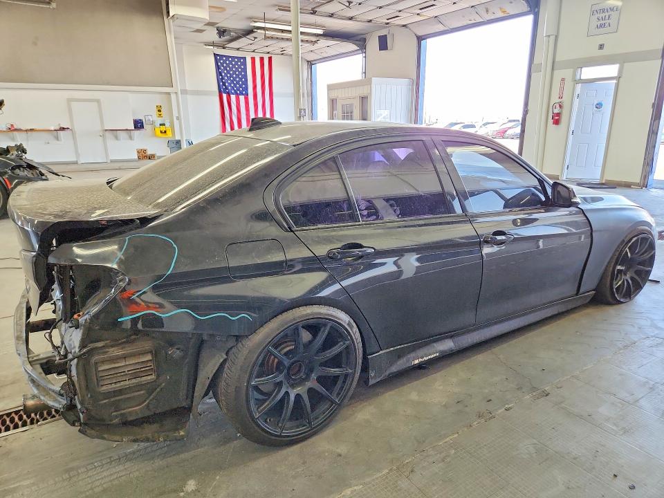 Снимка 3 от търг – 2015 BMW 335 с VIN WBA3A9C54FKW74457