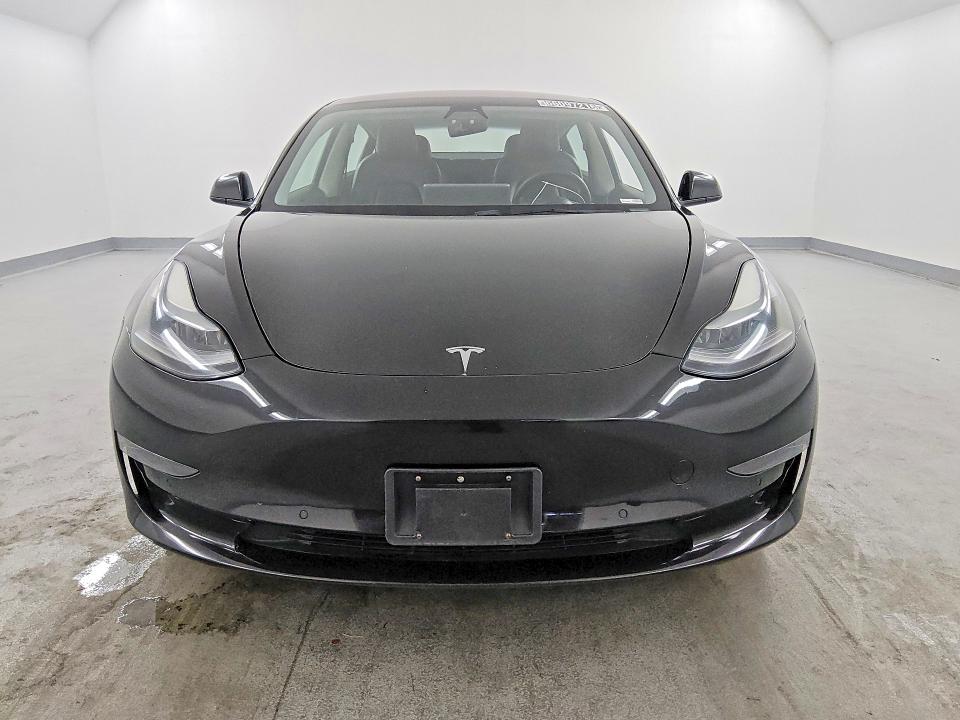 Photo 5 from auction – 2022 TESLA MODEL 3 with VIN 5YJ3E1EA5NF185189