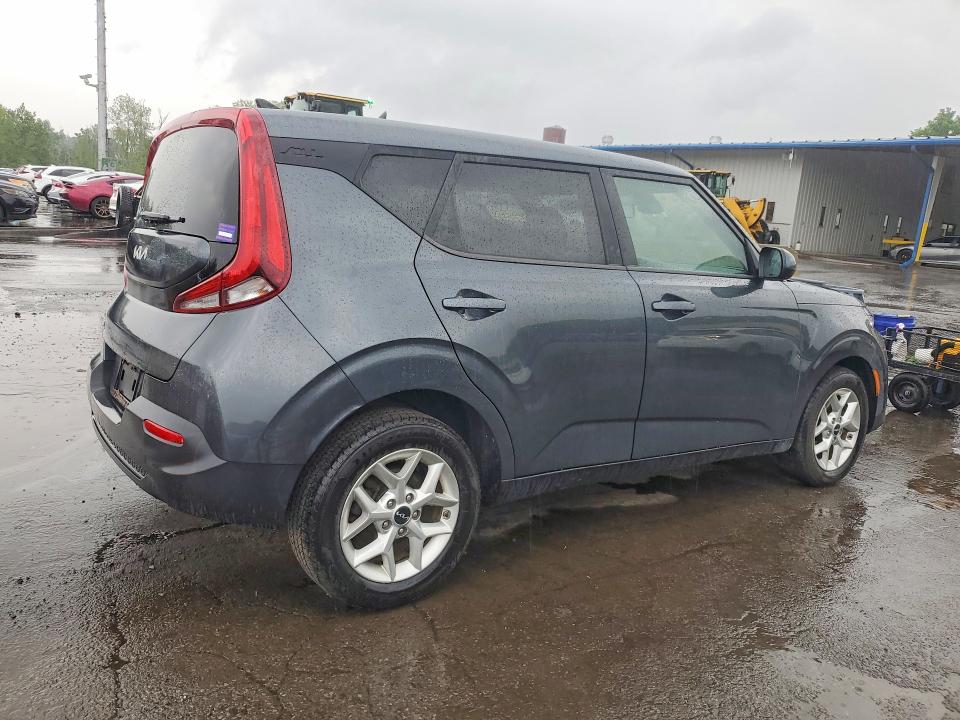 Photo 3 from auction – 2022 KIA SOUL with VIN KNDJ23AU3N7836823