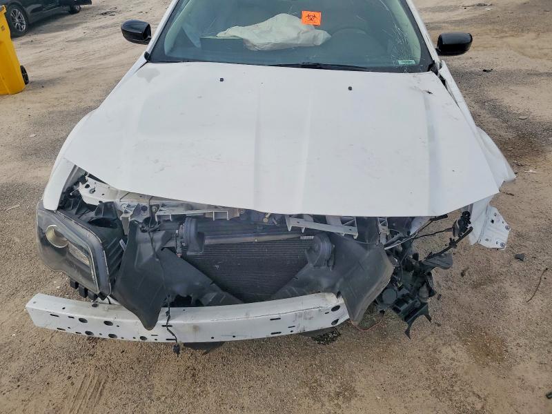 Photo 11 from auction – 2023 CHRYSLER 300 with VIN 2C3CCAAGXPH706554