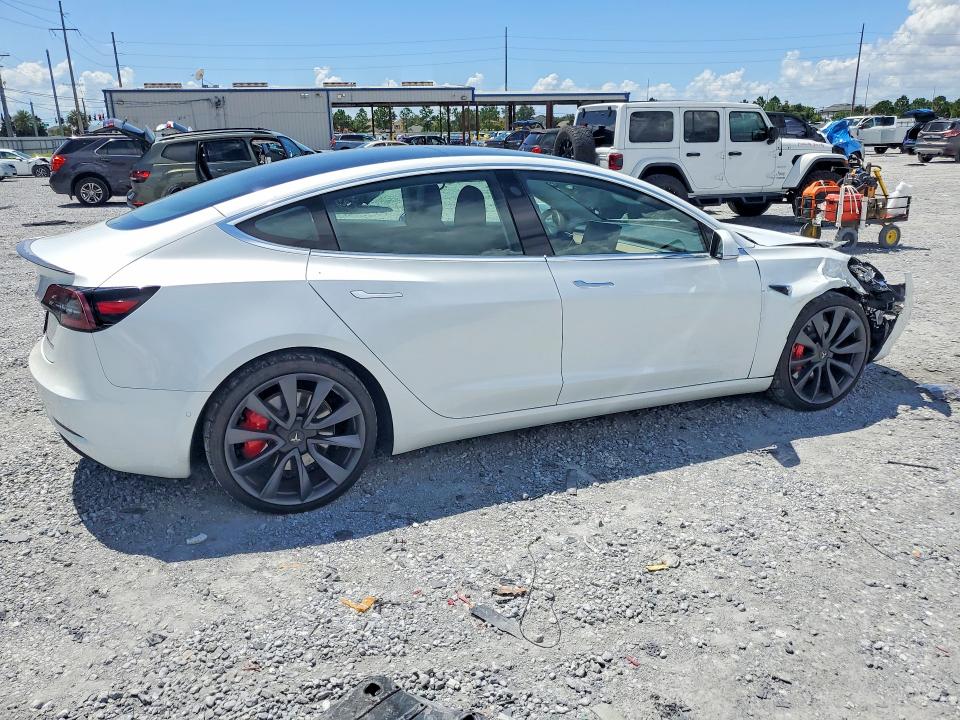 Photo 3 from auction – 2020 TESLA MODEL 3 with VIN 5YJ3E1EC5LF714235
