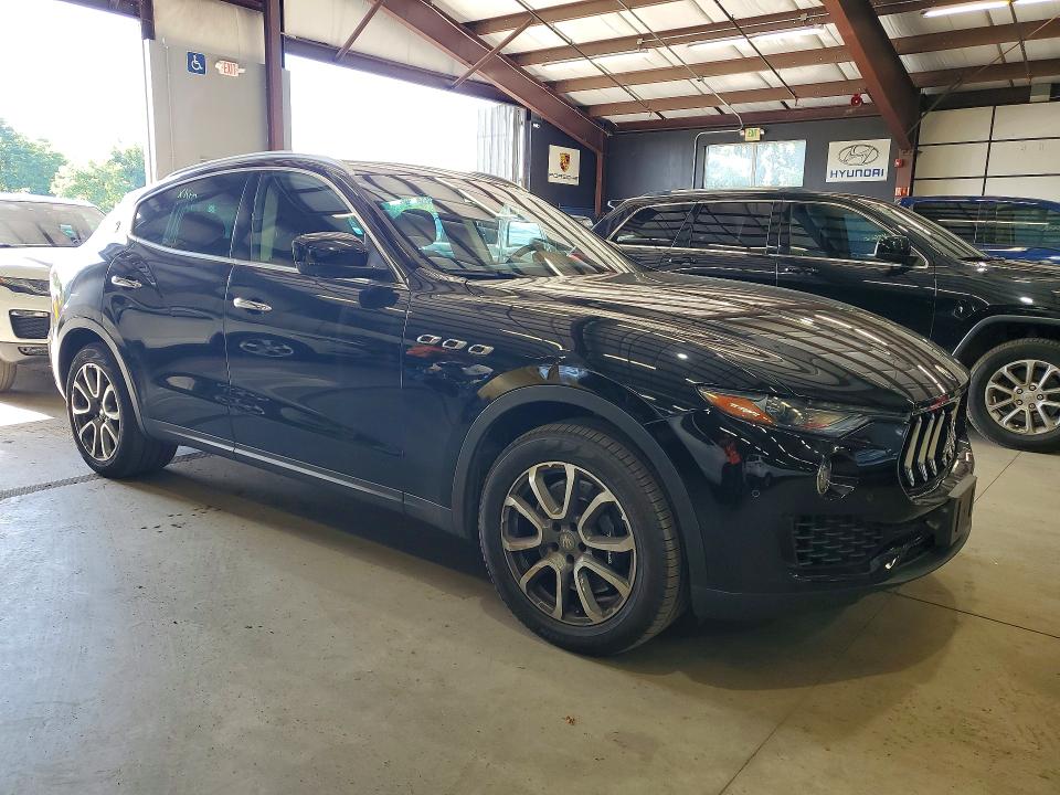 Zdjęcie 4 z aukcji – 2017 MASERATI LEVANTE z VIN ZN661YUA4HX241280
