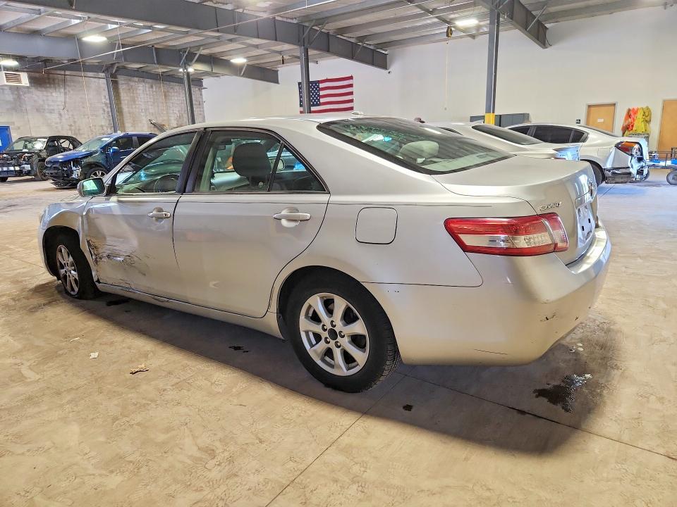 Photo 2 from auction – 2011 TOYOTA CAMRY with VIN 4T1BF3EK9BU662704