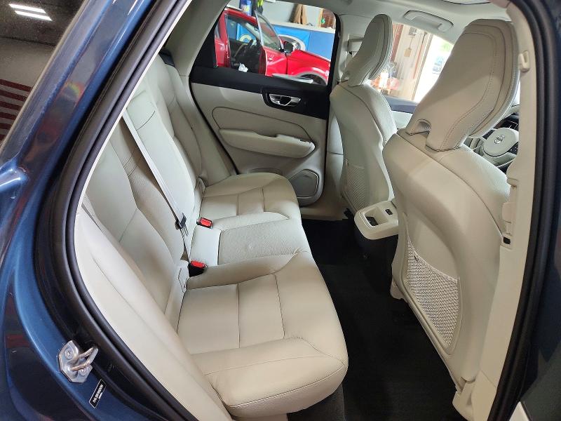 Снимка 11 от търг – 2022 VOLVO XC60 с VIN YV4L12RK1N1924584