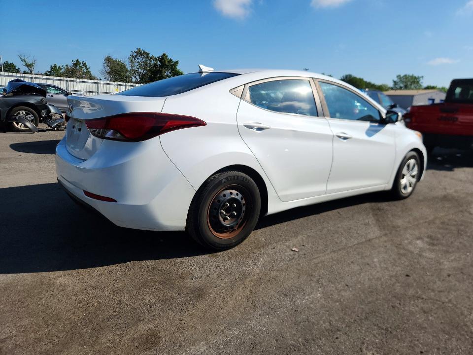 Снимка 3 от търг – 2016 HYUNDAI ELANTRA с VIN 5NPDH4AE3GH752736