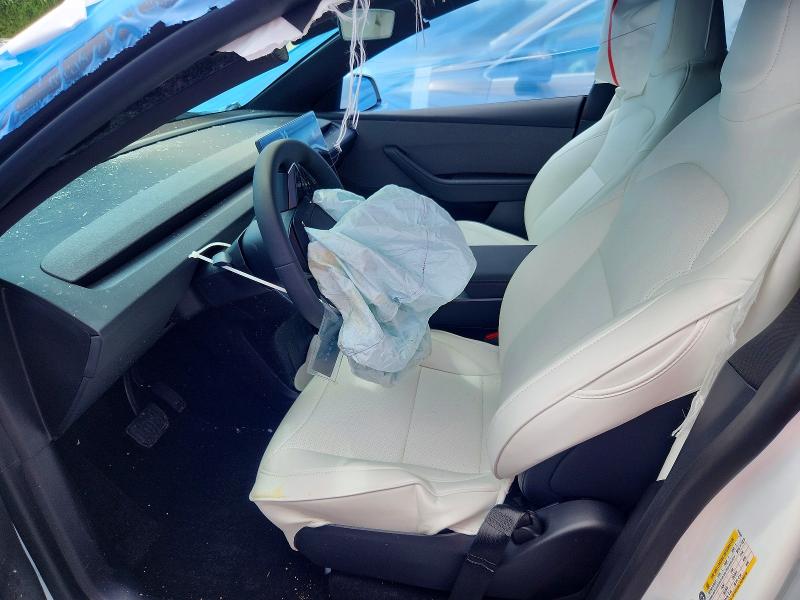 Photo 7 from auction – 2026 TESLA MODEL Y with VIN 7SAYGDED7TA724596
