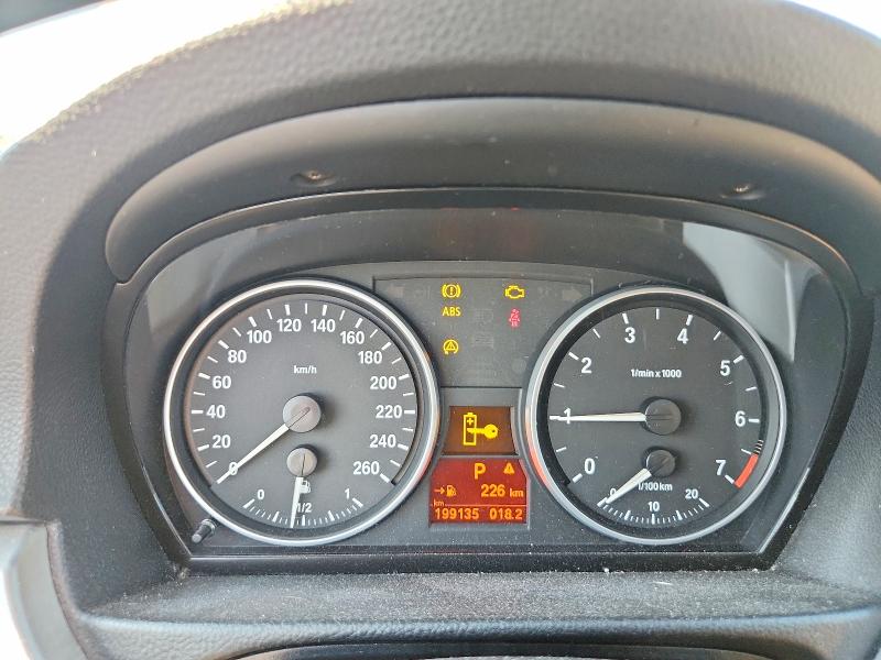 Photo 9 from auction – 2007 BMW 323 with VIN WBAVH13527KC96911