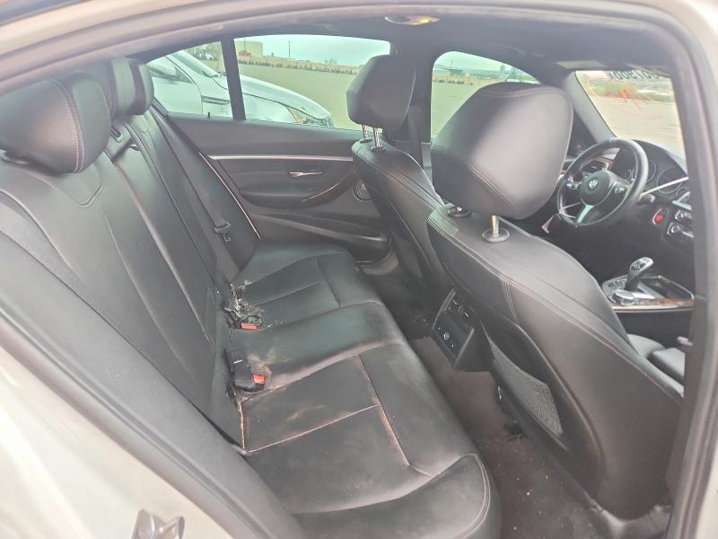 صورة رقم 10 من المزاد - 2016 BMW 328 مع VIN WBA8E3C52GK501531