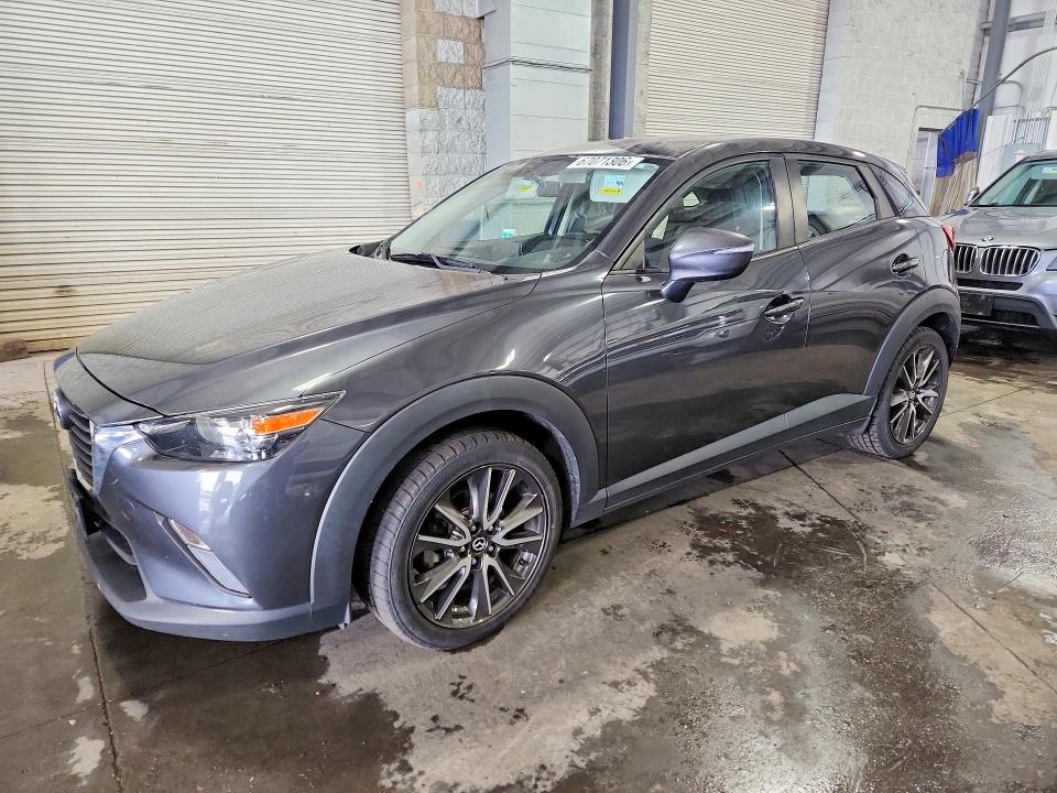 MAZDA CX-3 2017 with VIN JM1DKFC70H0171690 - Photo from auction