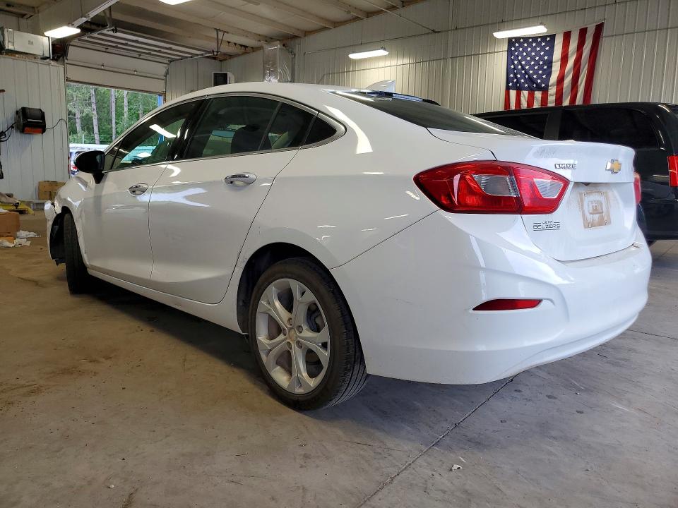 Photo 2 from auction – 2018 CHEVROLET CRUZE with VIN 1G1BF5SM5J7101816