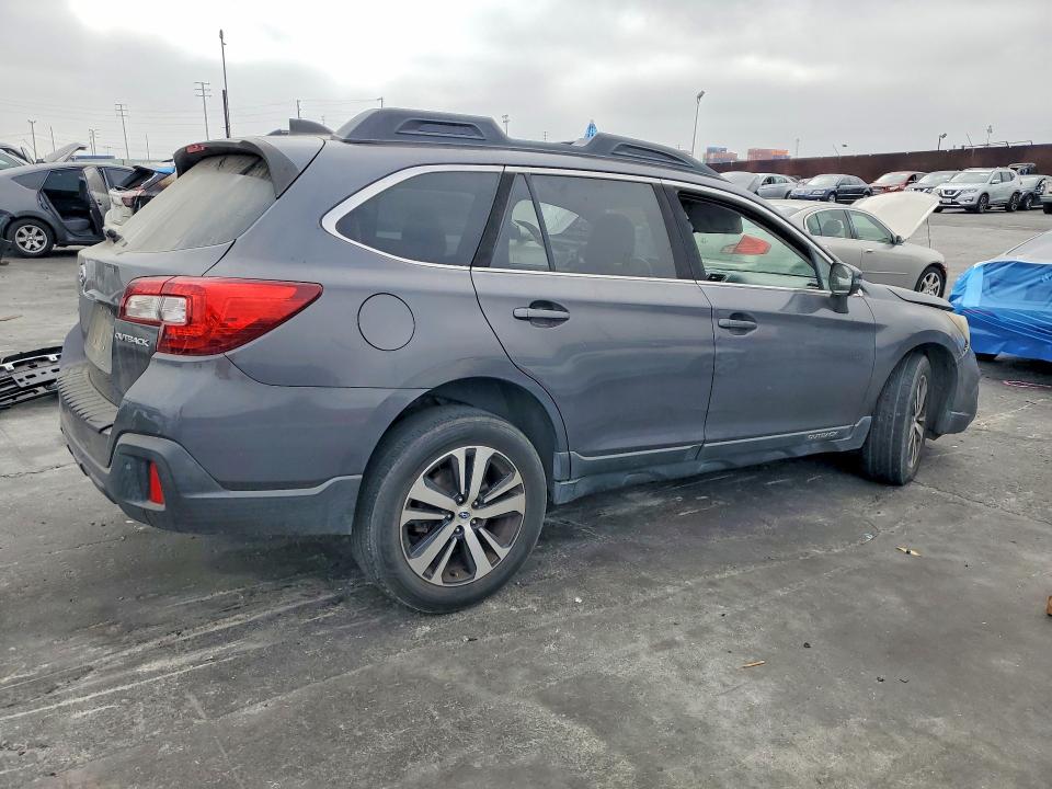 Photo 3 from auction – 2019 SUBARU OUTBACK with VIN 4S4BSANCXK3275223