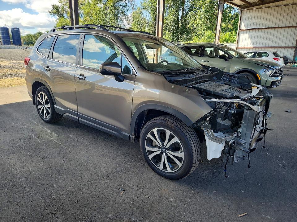 Photo 4 from auction – 2021 SUBARU FORESTER with VIN JF2SKAUC1MH510959