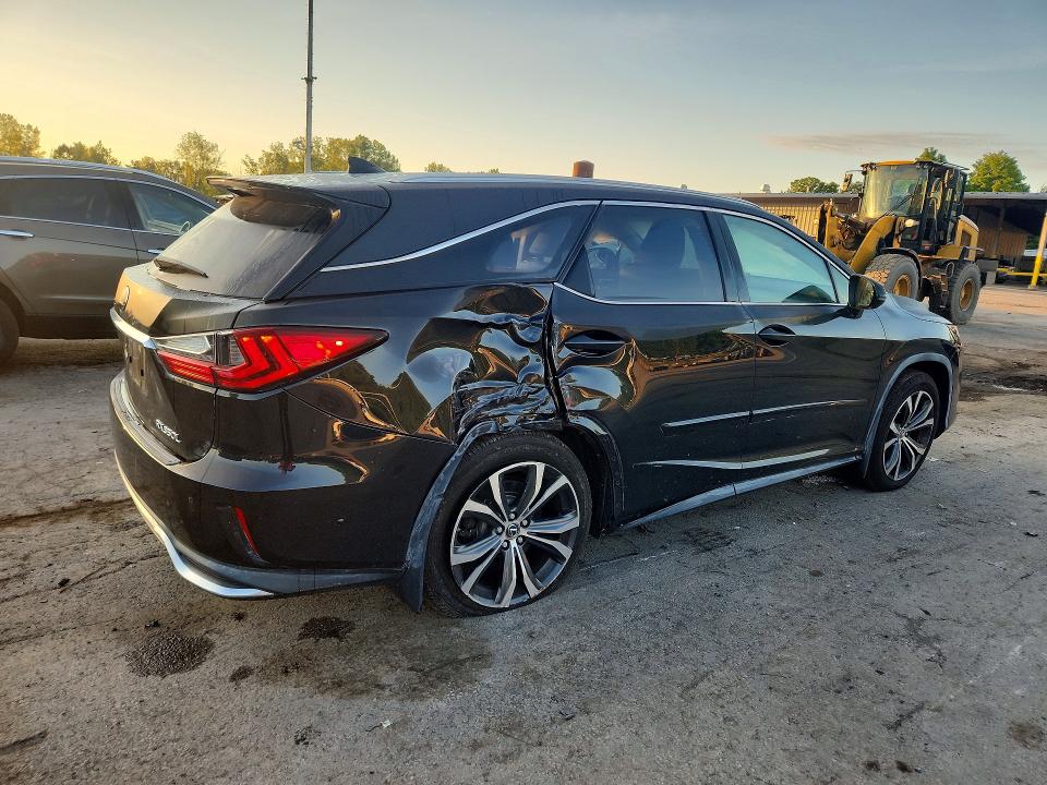 Photo 3 from auction – 2021 LEXUS RX with VIN JTJHZKFA4M2028301