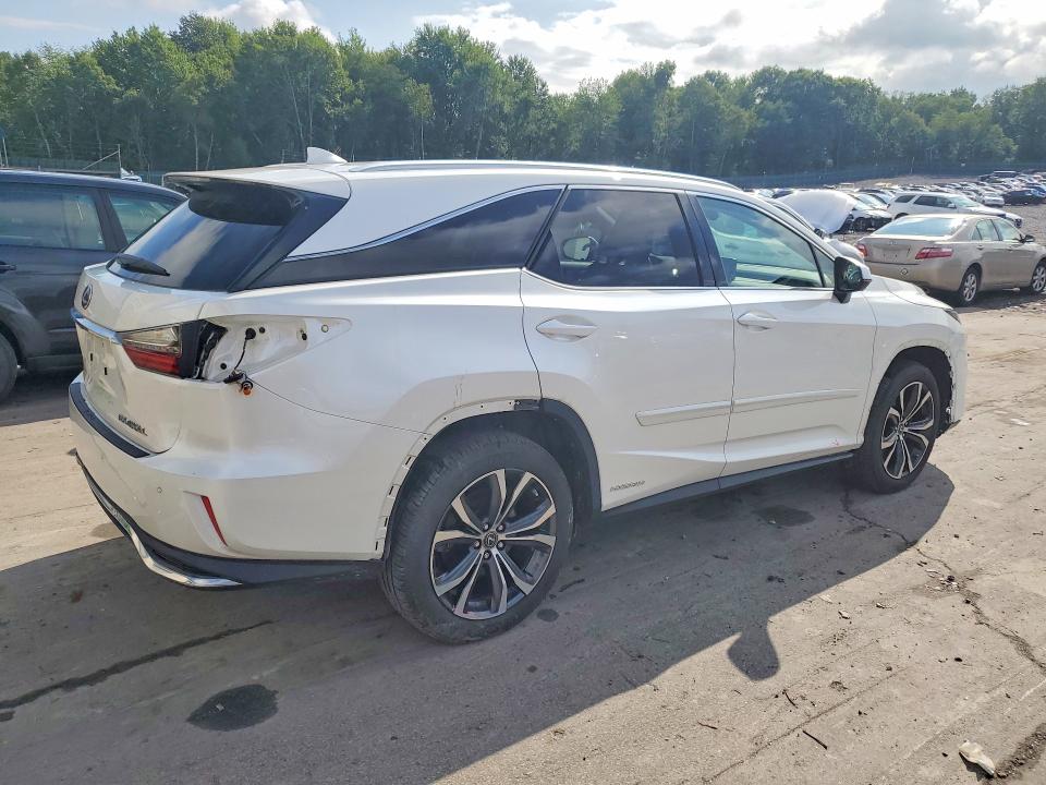 Photo 3 from auction – 2022 LEXUS RX with VIN JTJHGKFA7N2023939