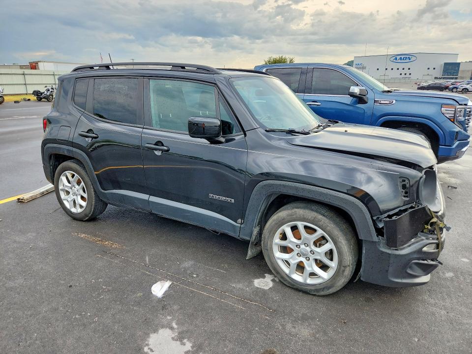 Photo 4 from auction – 2016 JEEP RENEGADE with VIN ZACCJABT8GPC67639
